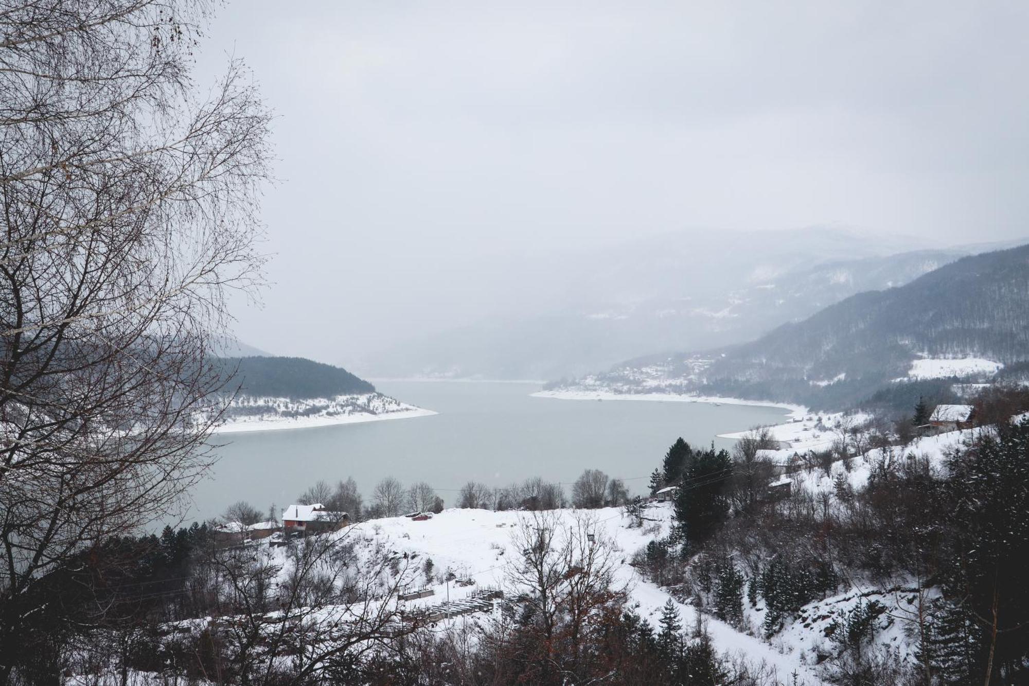 Vila Nemir Zavojsko Jezero Pirot Exteriér fotografie