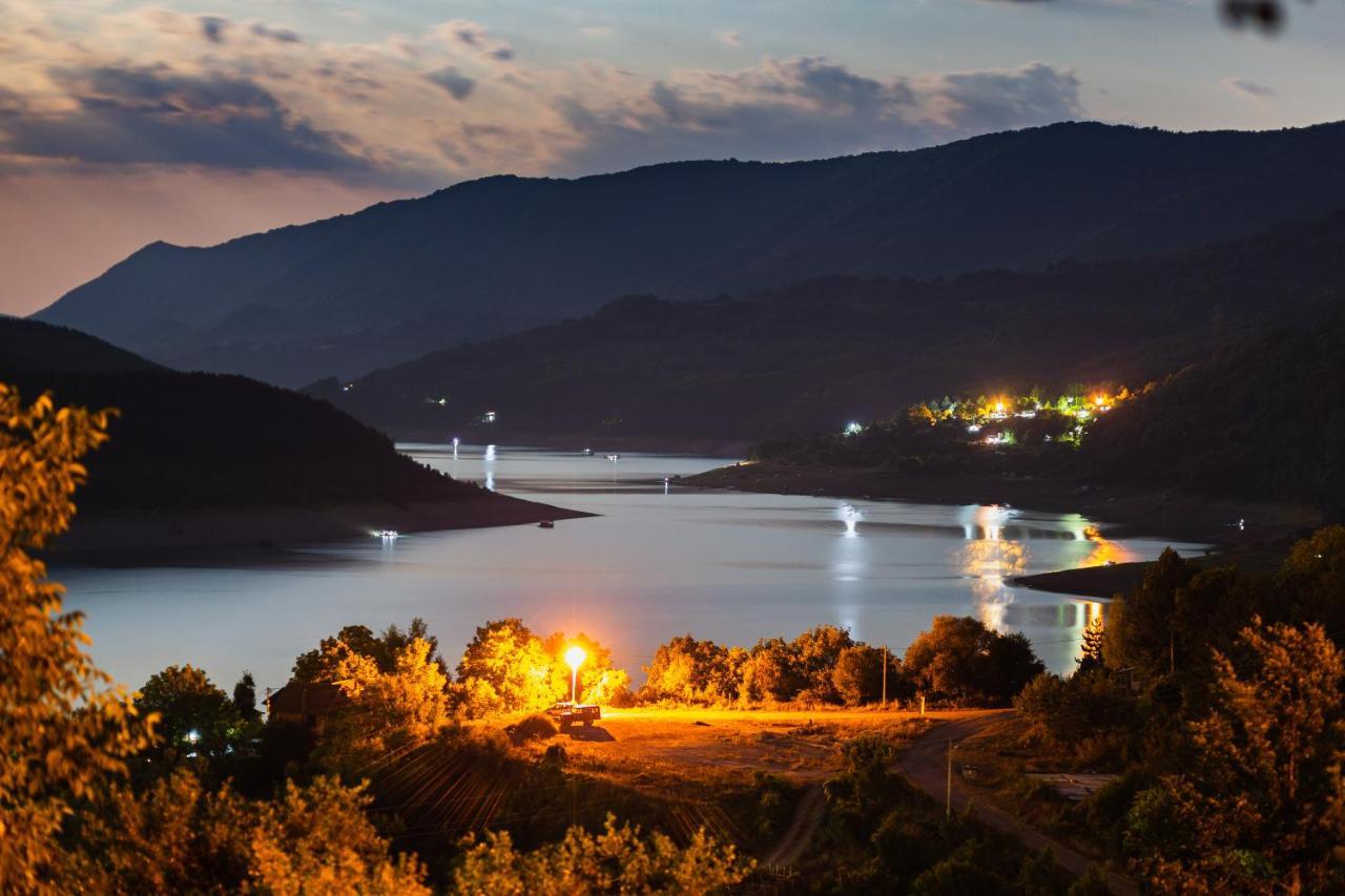 Vila Nemir Zavojsko Jezero Pirot Exteriér fotografie